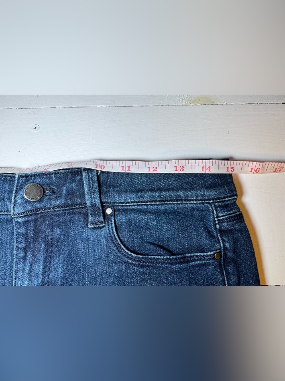 Ann Taylor Dark Wash Skinny Jeans Size 4 - Picture 11 of 14